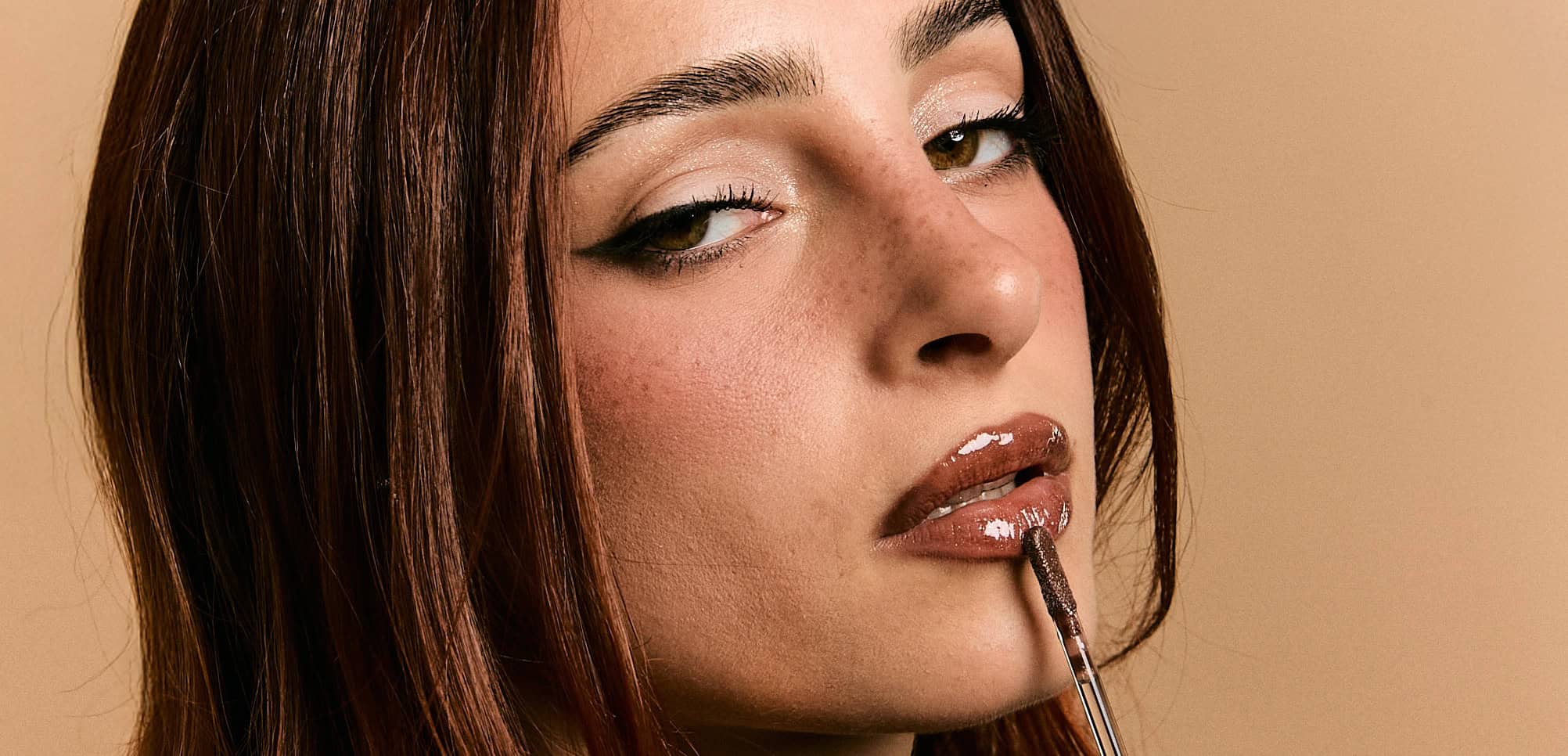 LIP GLOSS Ingredients: